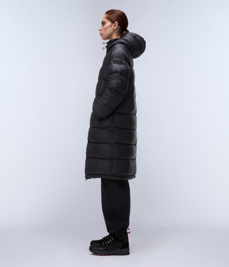 Дамско дълго яке A-BOX LOGO LONG H W BLACK 041 04 Дамско дълго яке A-BOX LOGO LONG H W BLACK 041 NP0A4HZ3041 04